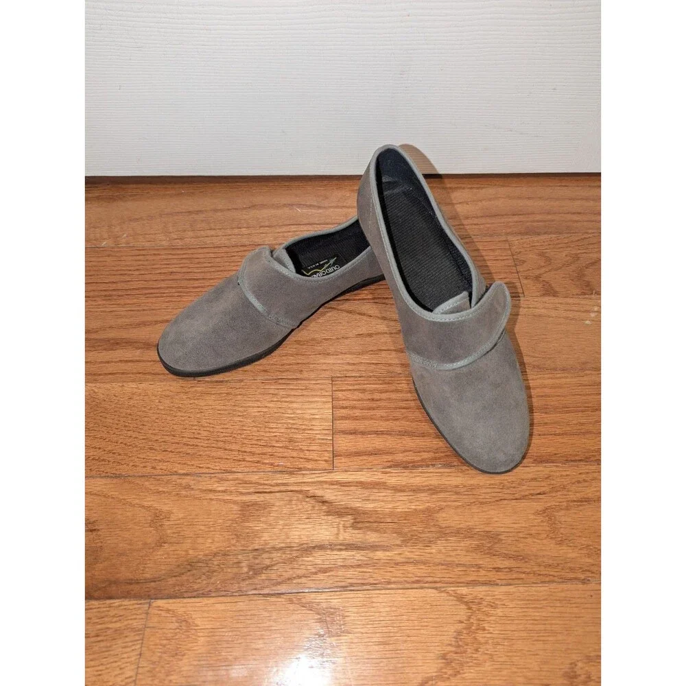 Minimalist Normcore Gray Suede Comfort Flats Mary Jane‎ Daniel Green 7.5 USA